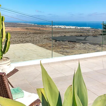 Sea View Mit 5 Schlafzimmern, Heated Pool, Ps4, Fitnessraum Tabayesco